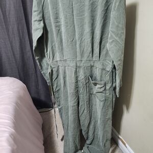 Large green long-sleeved Jumpsuit